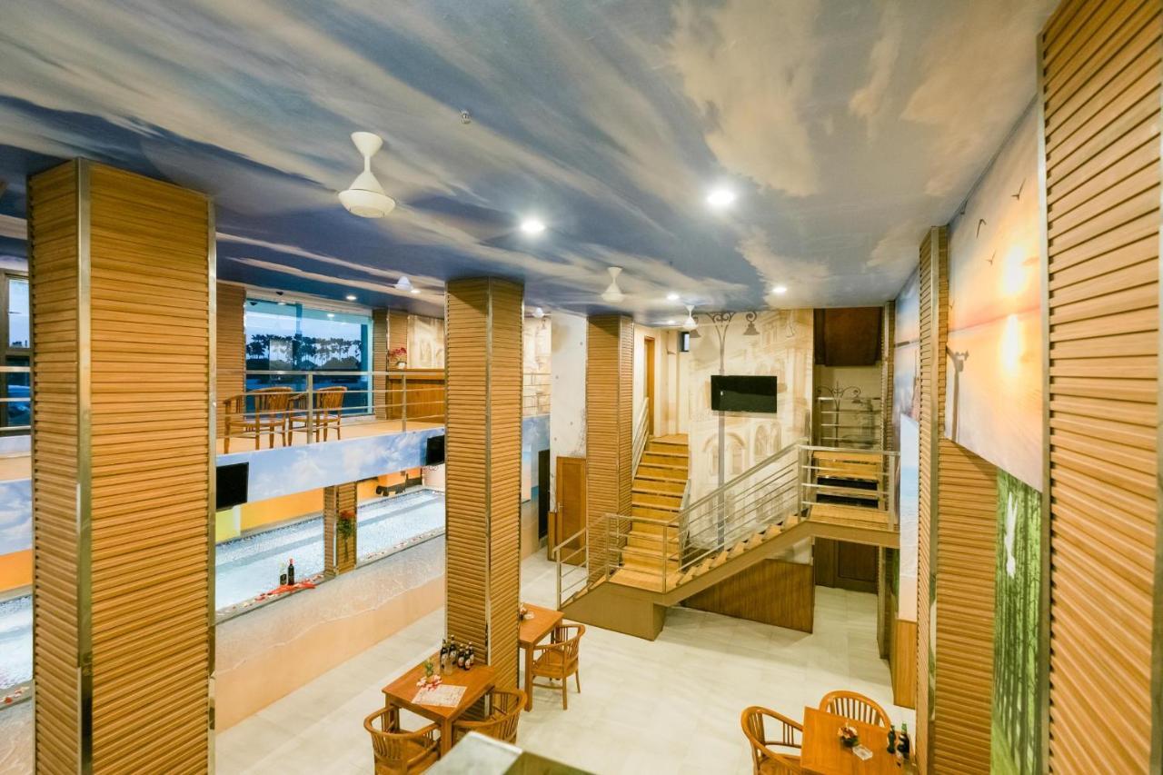 Caroline Hostel Canggu Extérieur photo